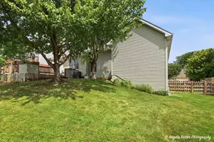 4729 Crystal Trail, McHenry, IL 60050 - Photo 8
