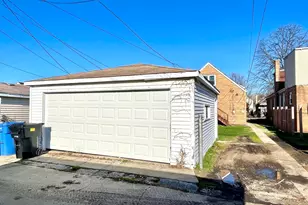 8312 S Phillips Ave, Chicago, IL 60617 - Photo 30