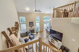 1182 Harbor Ct, Glendale Heights, IL 60139 - Photo 10