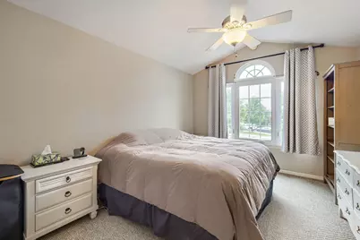 1182 Harbor Court, Glendale Heights, IL 60139 - Photo 12