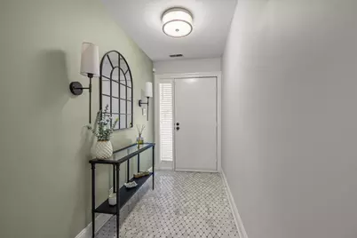 1569 Winnetka Road, Glenview, IL 60025 - Photo 2