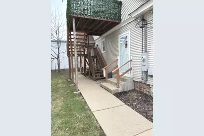 43 W Church Street, Sandwich, IL 60548 - Photo 2