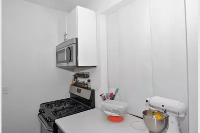 2101 W Fletcher Street #CH1, Chicago, IL 60618 - Photo 4