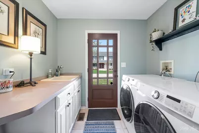 439 S Church Road S, Bensenville, IL 60106 - Photo 20