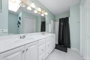 439 S Church Road S, Bensenville, IL 60106 - Photo 24