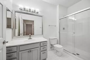 34435 N Old Walnut Cir, Gurnee, IL 60031 - Photo 16