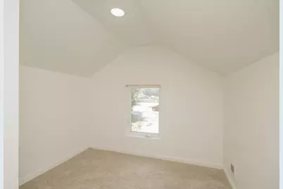 1107 E Joliet Street, Crown Point, IN 46307 - Photo 16