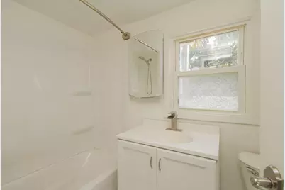 1107 E Joliet Street, Crown Point, IN 46307 - Photo 12