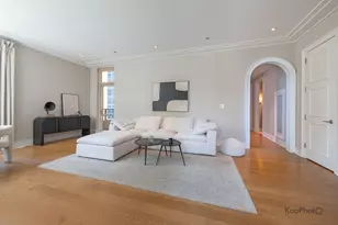 118 E Erie St, Chicago, IL 60611 - Photo 20