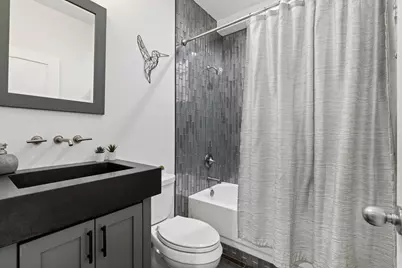1461 W Grand Avenue #1, Chicago, IL 60642 - Photo 24
