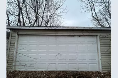 11633 S Parnell Avenue, Chicago, IL 60628 - Photo 14