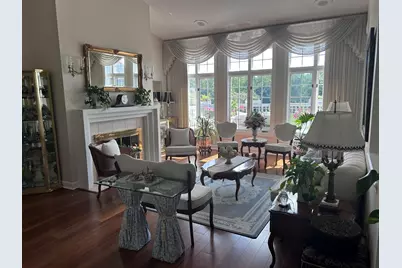8 Canterbury Court, Lake in the Hills, IL 60156 - Photo 6