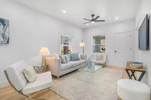 2724 N Mobile Ave, Chicago, IL 60639 - Photo 6