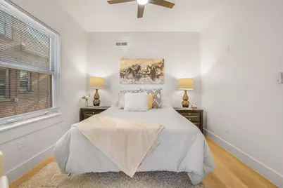 2724 N Mobile Avenue, Chicago, IL 60639 - Photo 10