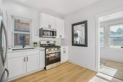 2724 N Mobile Avenue, Chicago, IL 60639 - Photo 14