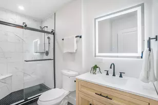 2724 N Mobile Ave, Chicago, IL 60639 - Photo 12