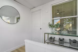 2724 N Mobile Ave, Chicago, IL 60639 - Photo 4