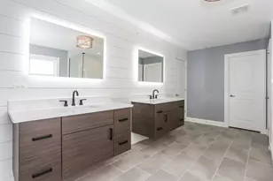 10465 Red Leaf Cir, Lakewood, IL 60014 - Photo 20