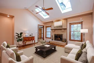 915 S Jefferson St, Batavia, IL 60510 - Photo 10
