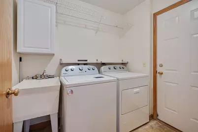 2519 Crestview Drive, Aurora, IL 60502 - Photo 14