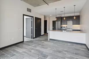 171 N Aberdeen St, Chicago, IL 60607 - Photo 4