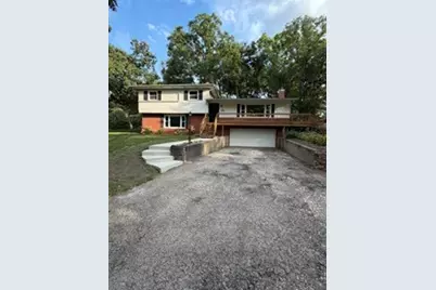 3707 N Oak Knoll Road, Crystal Lake, IL 60012 - Photo 1