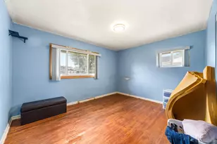 10842 Claridge Ave, Westchester, IL 60154 - Photo 8