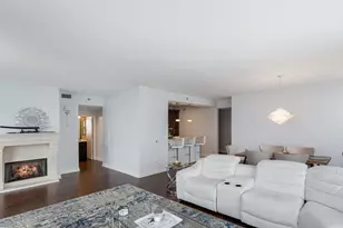600 N Lake Shore Dr, Chicago, IL 60611 - Photo 12
