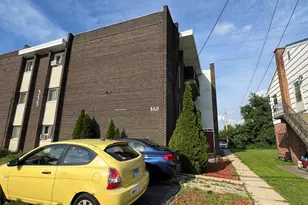 355 Bluff Ave, La Grange, IL 60525 - Photo 2