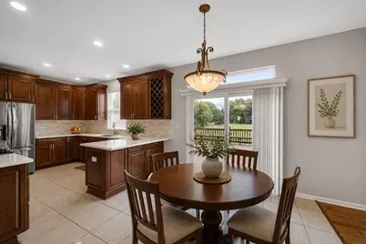 6 Yorkshire Court, Algonquin, IL 60102 - Photo 8
