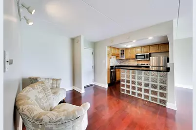 2015 S Finley Road #512, Lombard, IL 60148 - Photo 14
