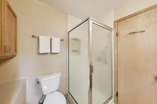 803 E Valley Ln, Arlington Heights, IL 60004 - Photo 26