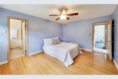 803 E Valley Lane, Arlington Heights, IL 60004 - Photo 22