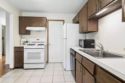 1160 Northbury Lane #C1, Wheeling, IL 60090 - Photo 8
