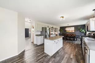 1987 Wedgeport Cir, Romeoville, IL 60446 - Photo 6