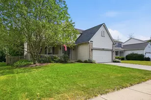1987 Wedgeport Cir, Romeoville, IL 60446 - Photo 2