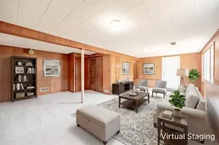 2203 Kirchoff Rd, Rolling Meadows, IL 60008 - Photo 12