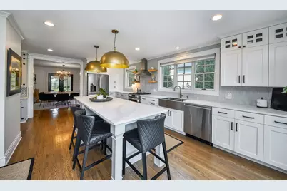 1031 E Bauer Road, Naperville, IL 60563 - Photo 16