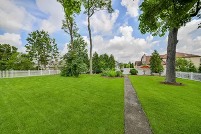 1031 E Bauer Road, Naperville, IL 60563 - Photo 42