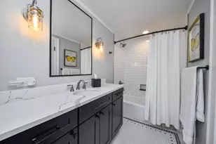 1031 E Bauer Rd, Naperville, IL 60563 - Photo 30