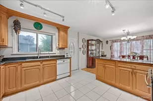 2530 Old Glenview Rd, Wilmette, IL 60091 - Photo 14