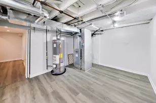 2504 E 96th St, Chicago, IL 60617 - Photo 26
