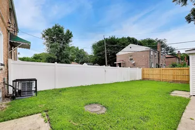2504 E 96th Street, Chicago, IL 60617 - Photo 30