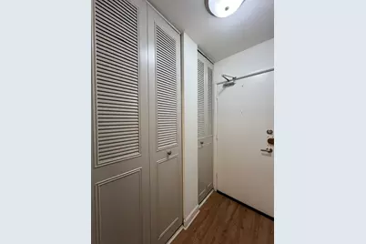 516 W Melrose Street #406, Chicago, IL 60657 - Photo 8