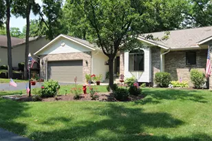 432 Village Wood Ln, Rockton, IL 61072 - Photo 2