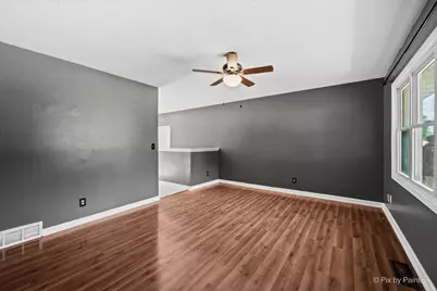 8326 Mildred Road, Machesney Park, IL 61115 - Photo 4