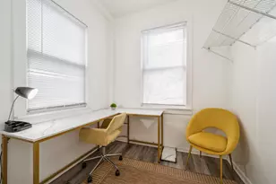 2818 N Ashland Ave, Chicago, IL 60657 - Photo 8