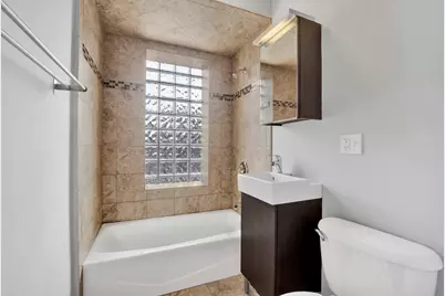 414 W Walnut Street #310, Maywood, IL 60153 - Photo 8