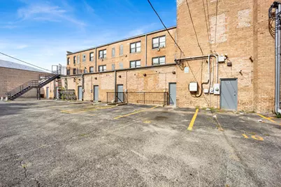 414 W Walnut Street #310, Maywood, IL 60153 - Photo 12