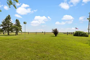 1066 E 1100 North Rd, Onarga, IL 60955 - Photo 28